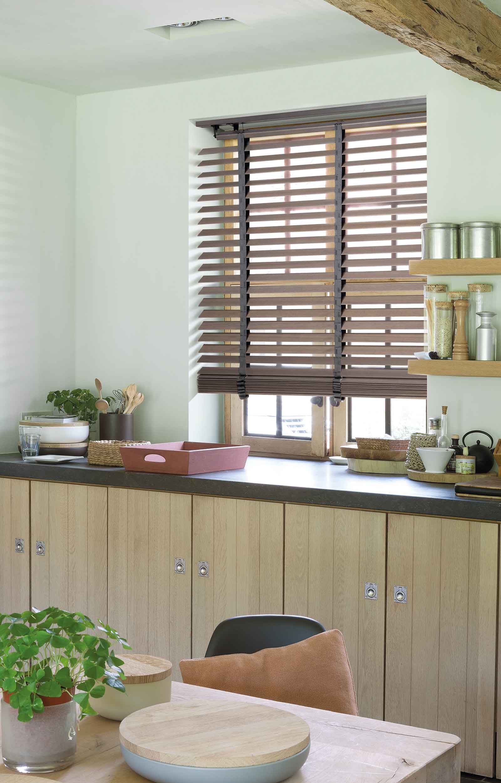 DRVENI VENECIJANERI - Dezen