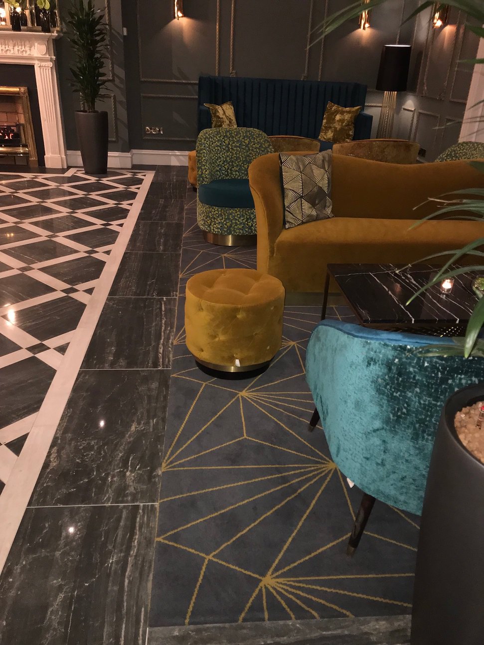 GEOMETRIC - Wilton &amp; Axminster