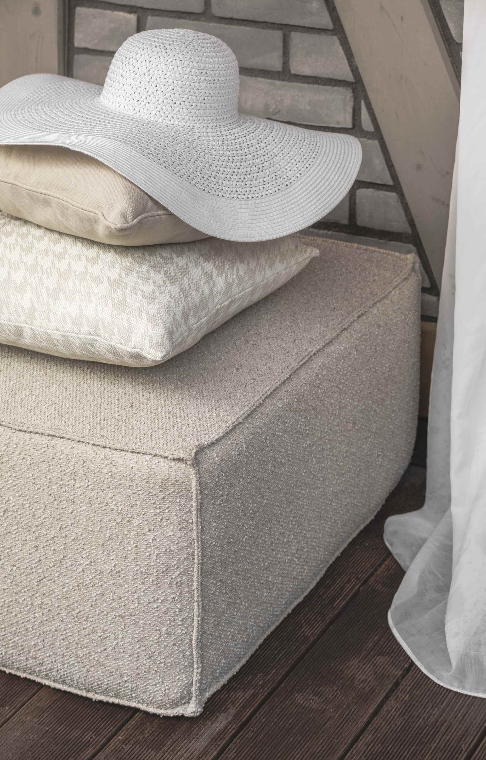 HORIZONT - IN&amp;OUTDOOR