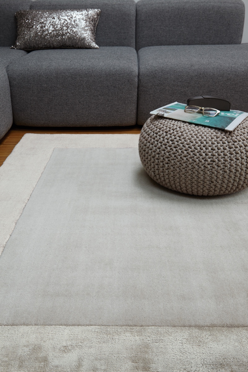 JEDNOBOJNI VISKOZNI TEPISI