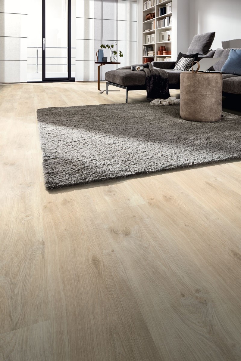LVT 30