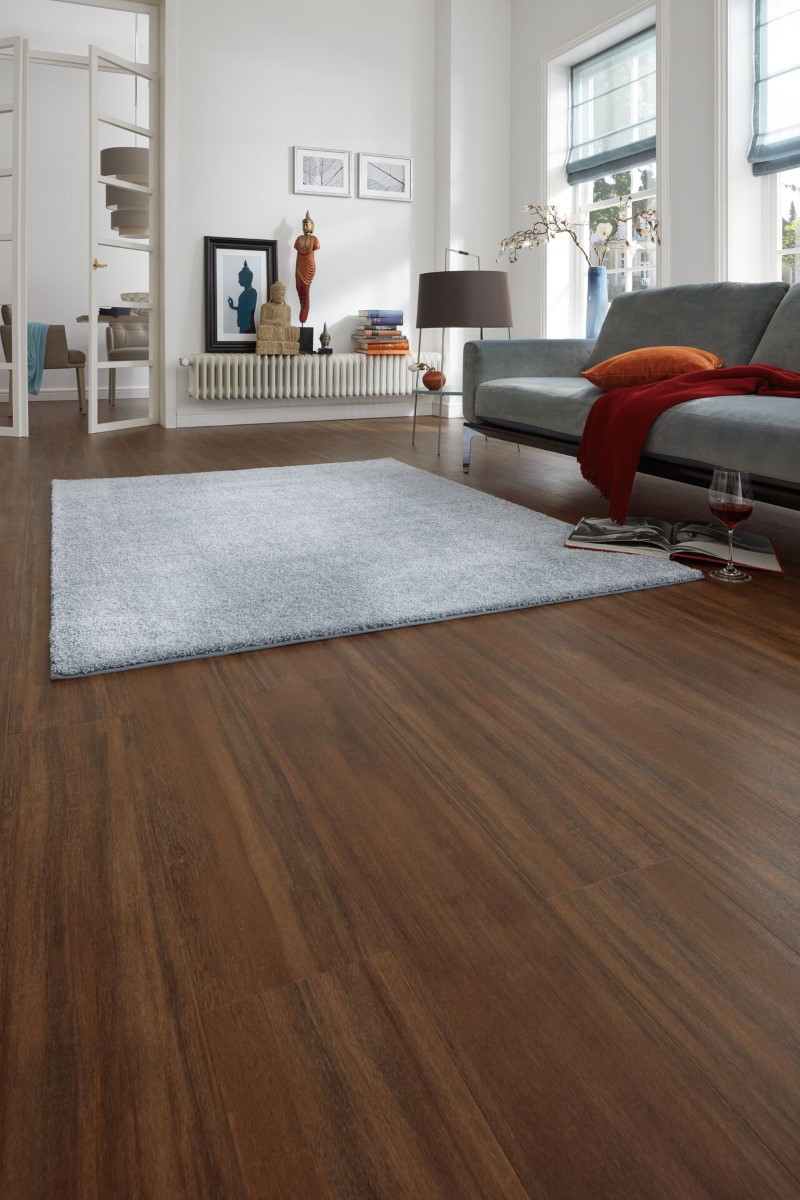 LVT 40