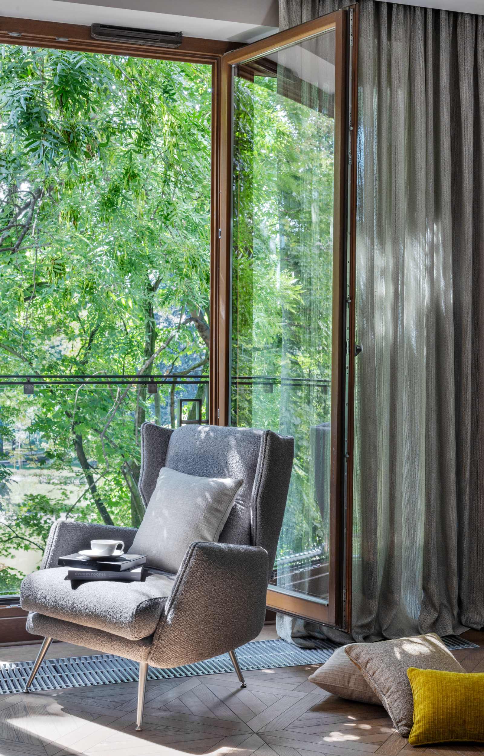 SAVE THE PLANET - Dezen