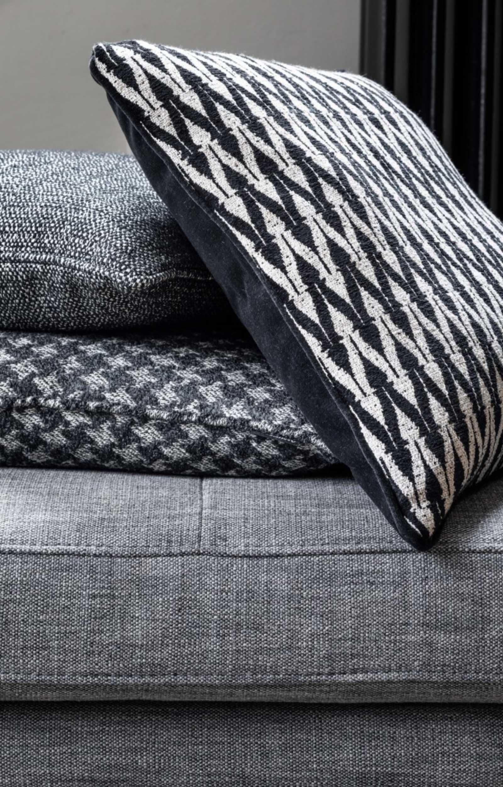 SHAPES OF NATURE - Dezen